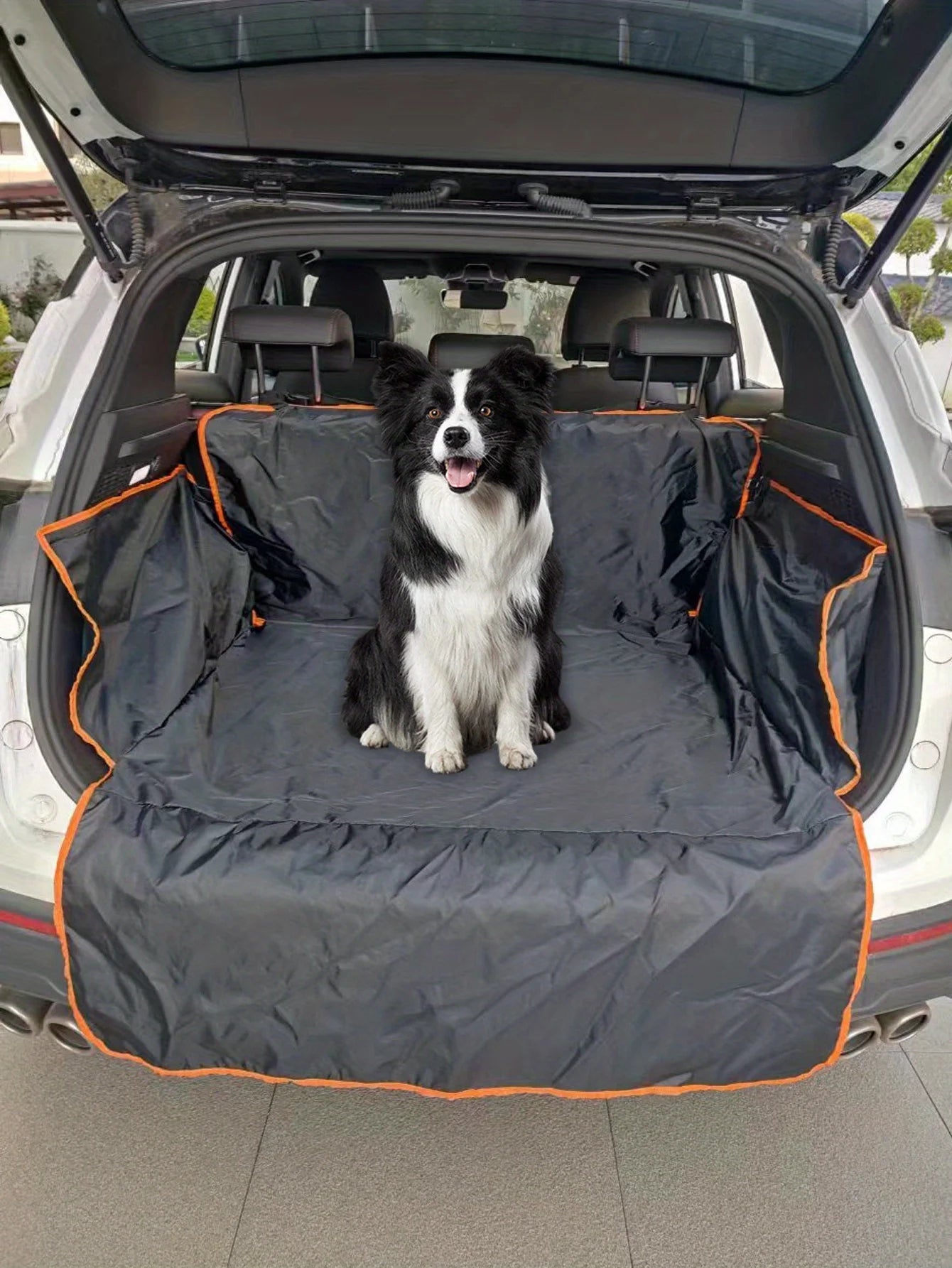 Pet Car Trunk Mat – Durable Non-Slip Scratch-Resistant Cargo Liner for Dogs & Cats